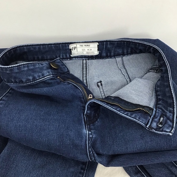Free People Just Float On Flare Raw Hem Stretch Jeans Casual Med Wash Size 24 - Picture 6 of 8